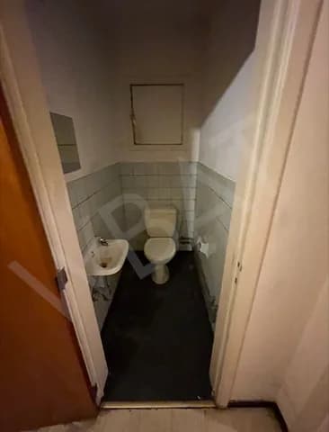 Ancien WC avant travaux